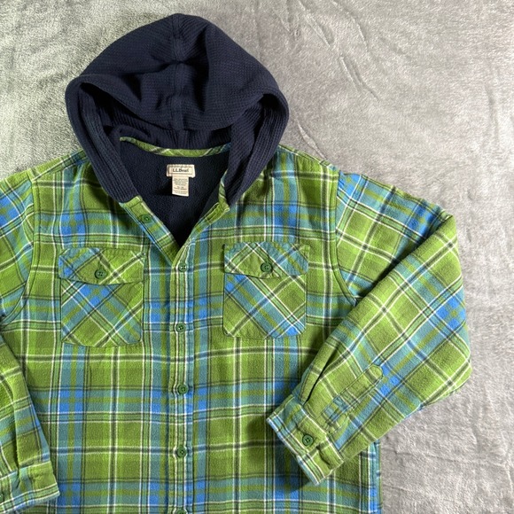 L.L.Bean Flannel Shirt Jacket Hooded Fleece Lined Plaid Button Up Outdoors XL - Picture 1 of 10
